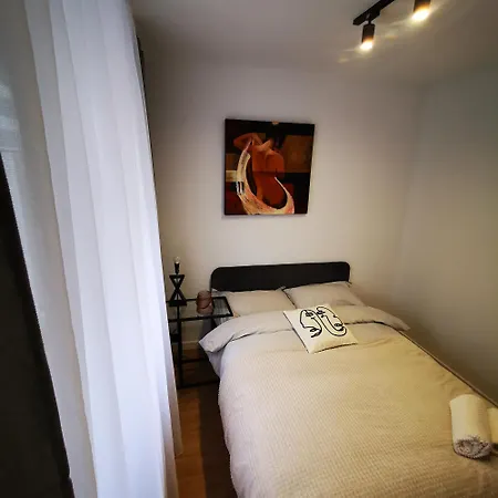 Premium Dywizjonu 303 Apartment