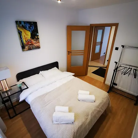 Premium Dywizjonu 303 Apartamento *