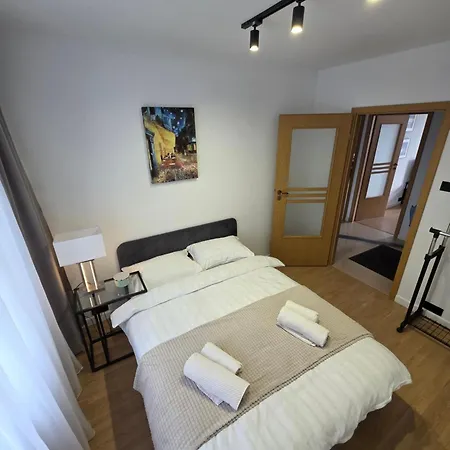 Apartment Premium Dywizjonu 303
